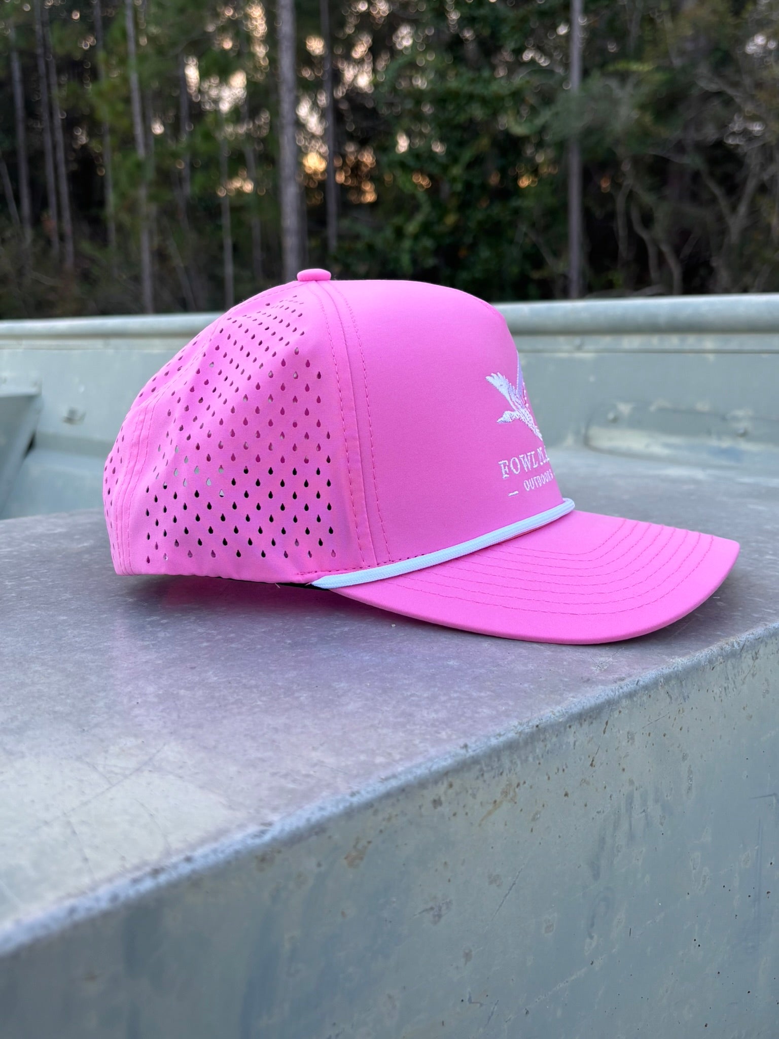 Bubblegum pink Fowl Play Hat